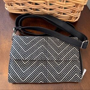 Jewell by thirty-one wallet crossbody bag-NWOT